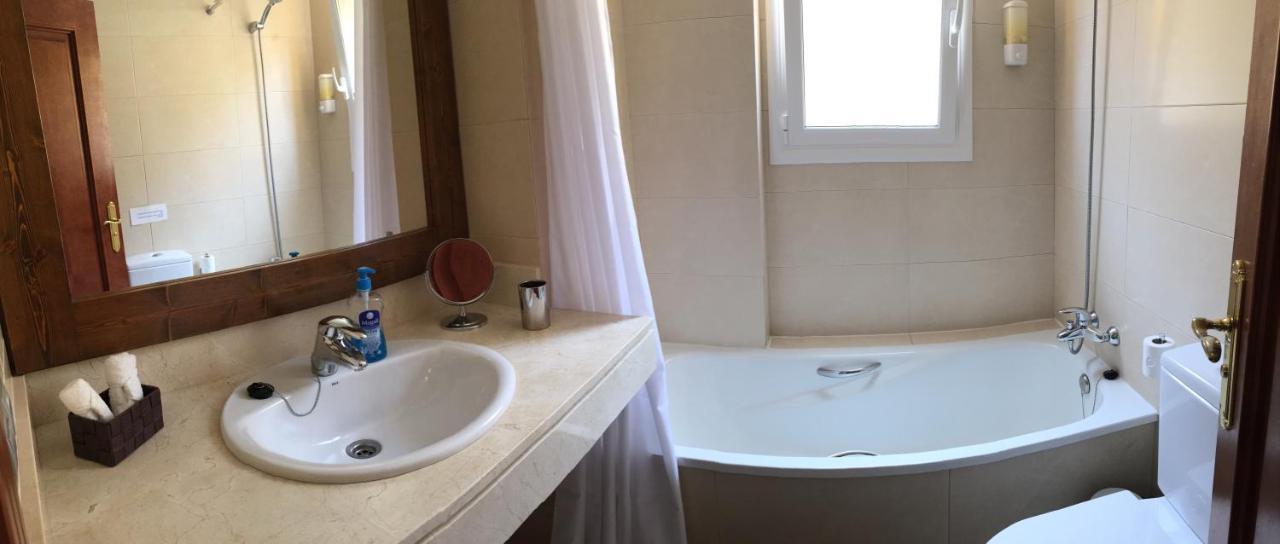 Apartamento De Lujo En Puerto Santiago Puerto de Santiago  Buitenkant foto