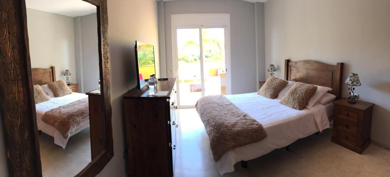 Apartamento De Lujo En Puerto Santiago Puerto de Santiago  Buitenkant foto